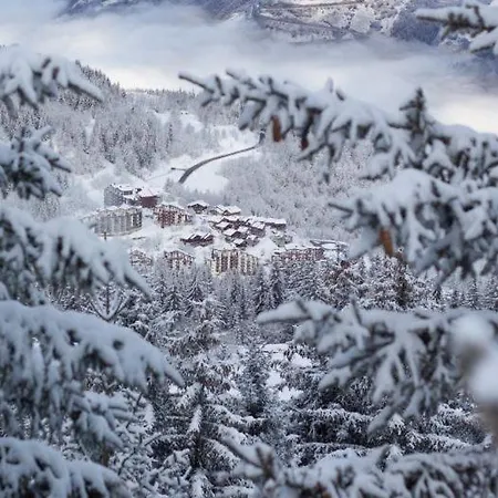Saboia A48 Cles Blanches Courchevel